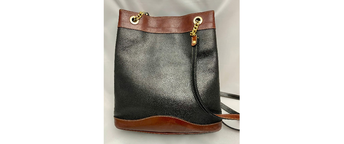 Vtg Bally Double Strap Leather Bucket Shoulder Bag in Black/Tan, made in Italy